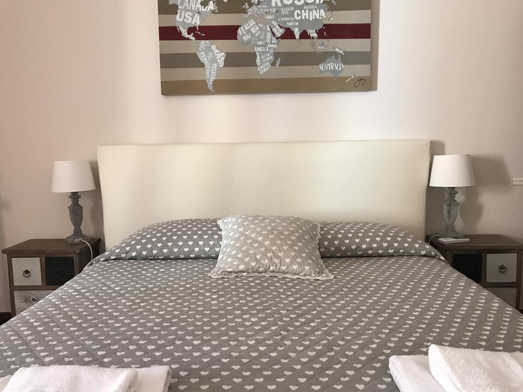 Finally Roma Apartment ภายนอก รูปภาพ