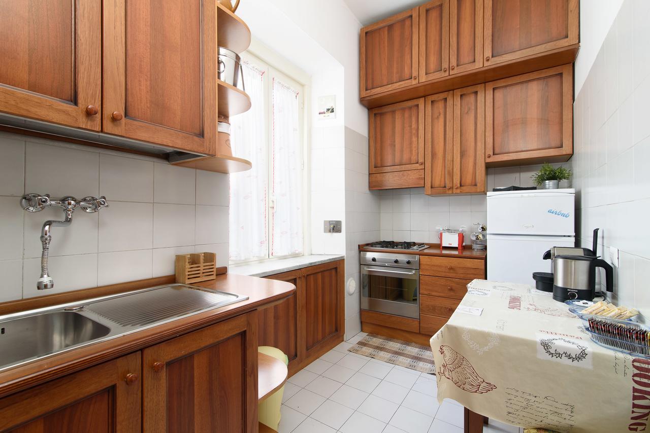Finally Roma Apartment ภายนอก รูปภาพ