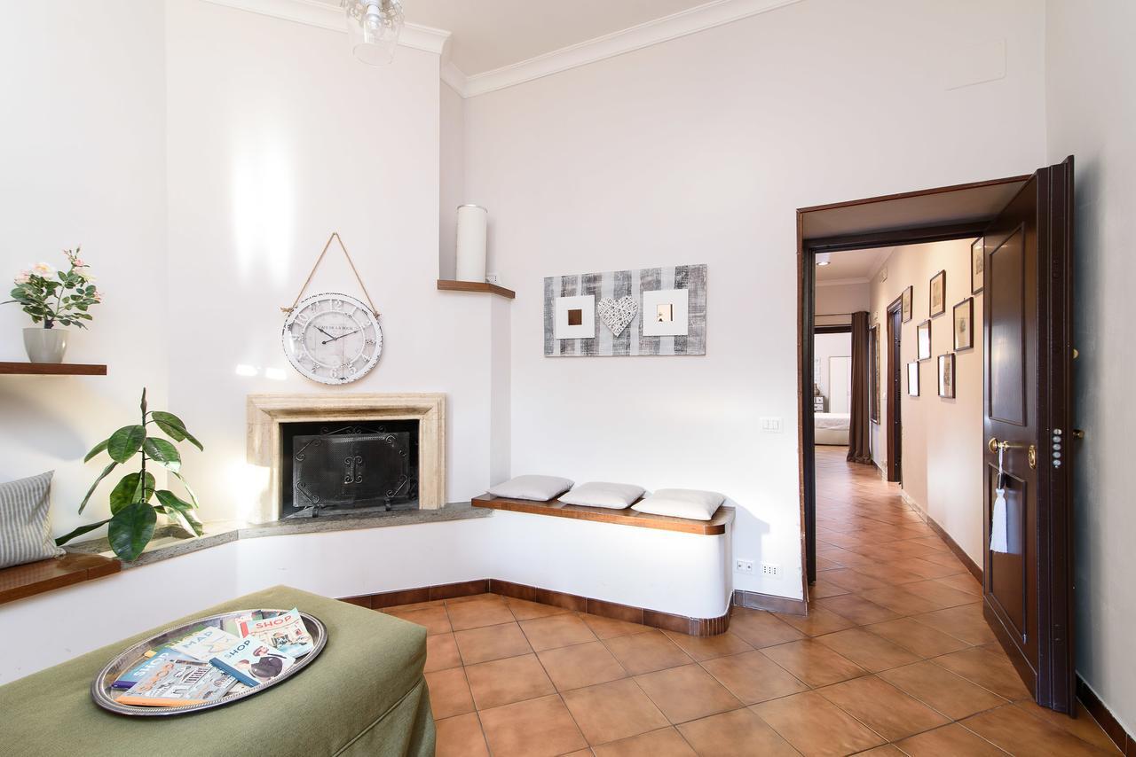 Finally Roma Apartment ภายนอก รูปภาพ